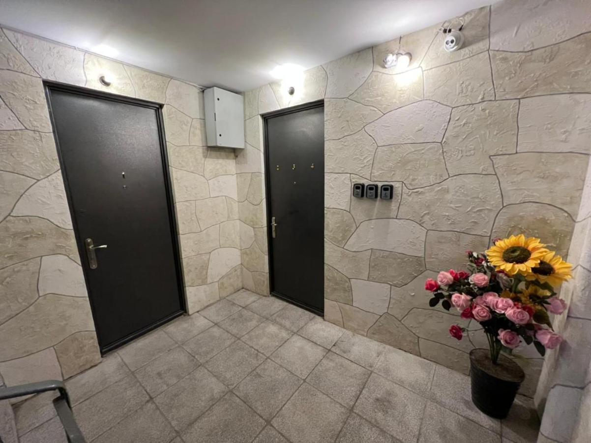 Central Park Apartments In Тбилиси Экстерьер фото
