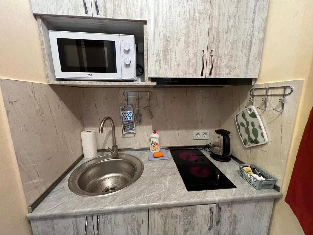 Central Park Apartments In Тбилиси Экстерьер фото