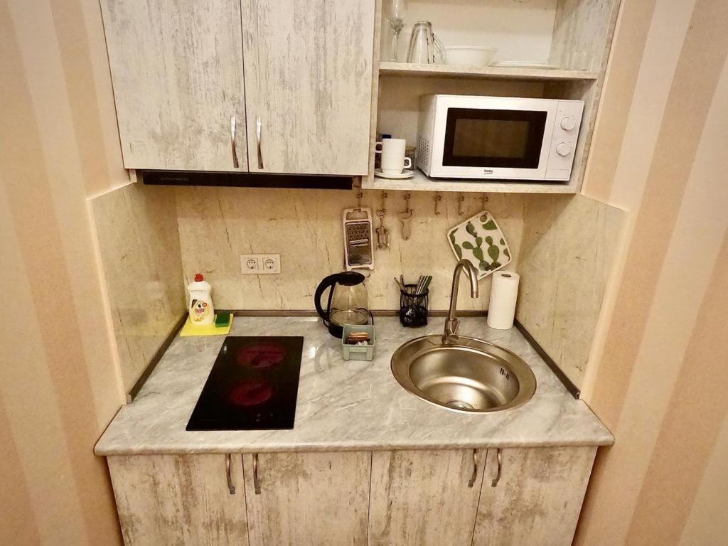 Central Park Apartments In Тбилиси Экстерьер фото